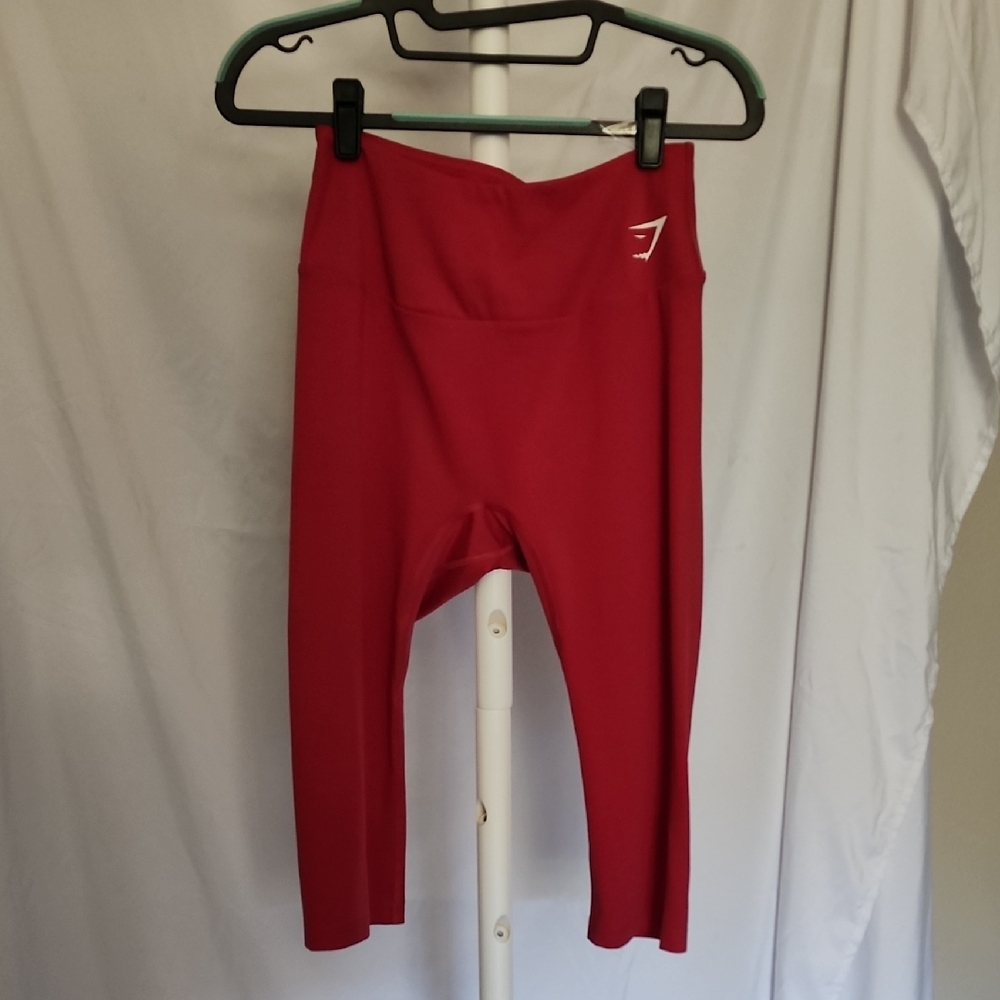 Gymshark Raspberry Crop Leggings, Size Lg